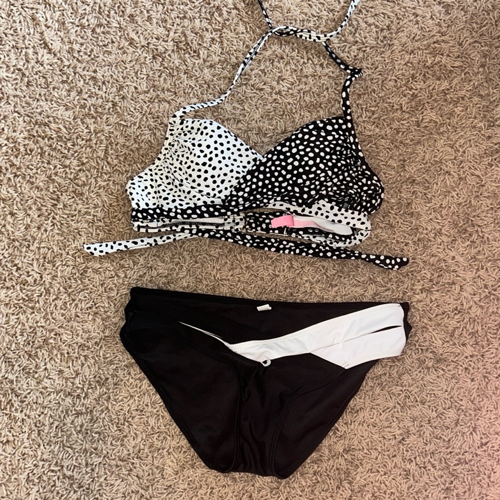 Women’s beach bikini